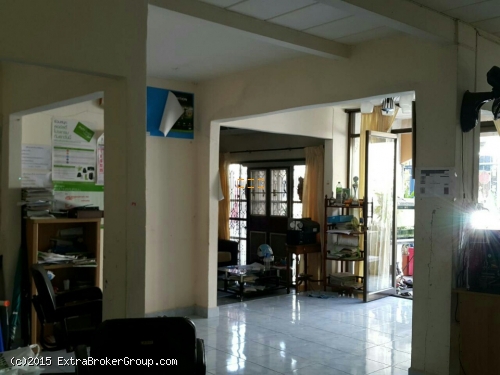 ทาวน์เฮาส์ ม.พิศาล 5 เนื้อที่ 52 ตรว.  6 ห้องนอน เหมาะครอบครัวใหญ่  ทำ office ได้ 
