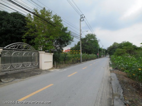ที่ดิน เนื้อที่ 146.8 ตรว. พุทธมณฑลสาย3 แยก17 เหมาะปลูกบ้าน สร้างร้านค้าต่างๆ 