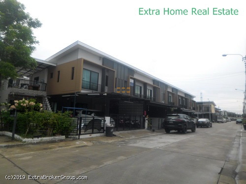 p0174, ทาวน์เฮาส์ ม.เดอะคอนเนค33 อ่อนนุช-วงแหวน เนื้อที่ 21ตรว. 