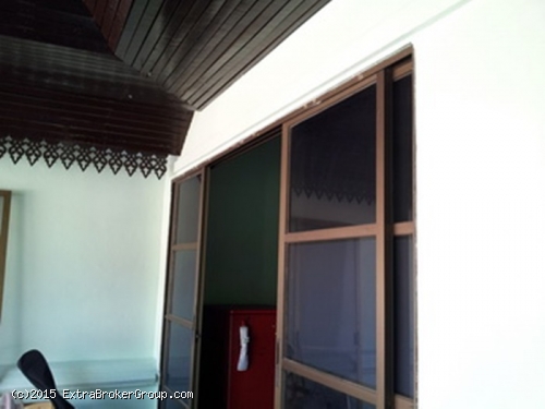 ขายทาวน์เฮาส์ 2 ชั้น เนื้อที่ 17.5 ตรว. ม.เศรษฐกิจ ซ.35 เพชรเกษม  กรุงเทพฯ 