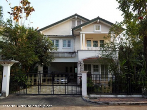 บ้านเดี่ยว  100.5 ตรว.  300 ตรม. ม.ราชพฤกษ์ บางบอน4 – พระราม2  บรรยากาศร่มรื่น เงียบสงบ 