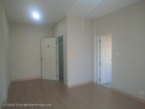 ทาวน์โฮม2ชั้น ม.รสาแม็กซ์วิลล์ 19ตรว.2น3น 1ครัว พหลโยธิน73 