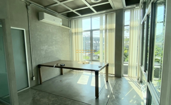 ให้เช่า ตึกเดี่ยว 3ชั้น ทำสำนักงาน 100ตรว. ปิ่นเกล้า บรมราชชนนี 