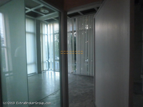 ให้เช่าอาคารสำนักงาน 100ตรว.บรมราชชนนี  สไตล์ลอฟท์โมเดิรน์ จอดรถ6คัน 