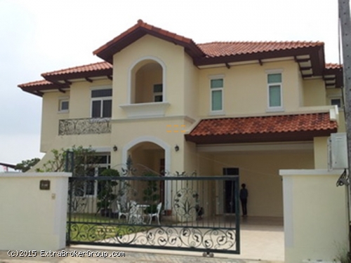 ขายบ้านเดี่ยว 241 ตรว.สารินซิตี้ -นภาเหิร พระราม2  หลังมุม บิวท์อินทั้งหลัง  