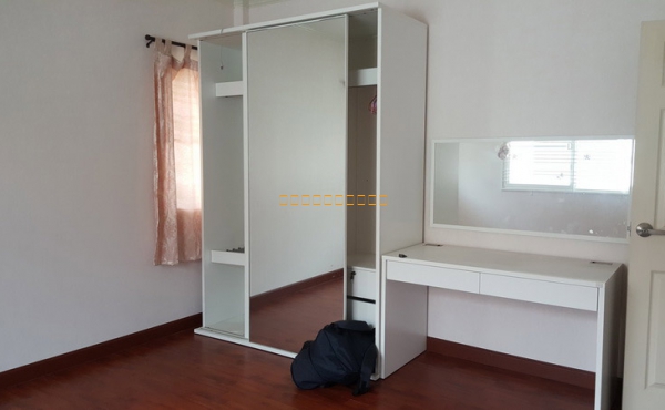 บ้านเดี่ยว  ม.ศุภาลัยการ์เด้นวิลล์ สุวรรณภูมิ 