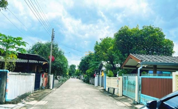 ที่ดินเปล่า 64 ตรว. รามคำแหง 174 ถมแล้ว เหมาะสร้างบ้าน
