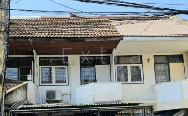 ทาวน์เฮาส์ 2ชั้น ต่ำกว่าประเมิน 18 ตรว. แยกอรุณอมรินทร์-ปิ่นเกล้า ทำเลดี  