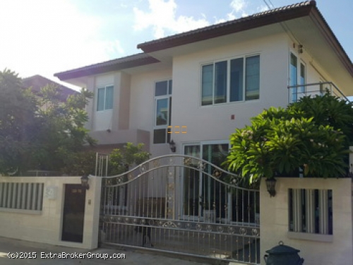 บ้านเดี่ยว 2 ชั้น ม.ธารา1 (สารินซิตี้) เนื้อที่ 63 ตรว.  หลังติดคลอง ตกแต่งสวย สุดคุ้ม 